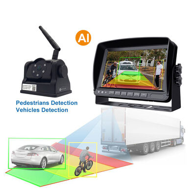 Heavy Duty Vehicle Rear Camera for Safe Reversing and Blind Spot Monitoring in Fleet Operations